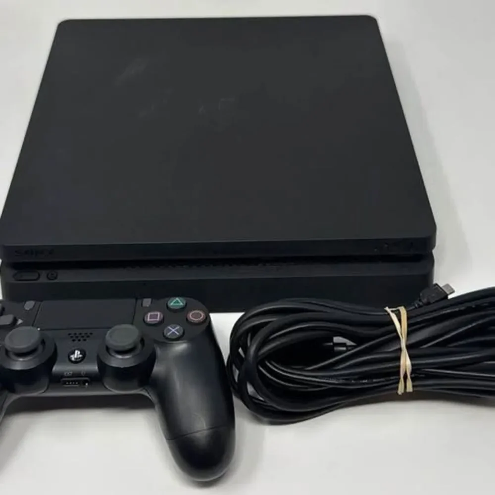 PS4 slim 500 gb complete and working